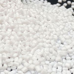 Best Virgin <b>PET</b> YS-W01 Granules Resin Low Acetaldehyde Plastic Material for Water and Oil Bottles - Product Image 4