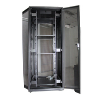 Standard de Support De Serveur de 19 Pouces 42U 800*800 Maille perforée Porte De Refroidissement Du Center de Données Au Sol Armoire Réseau