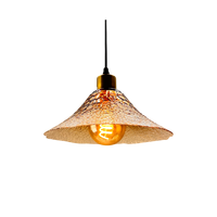 Suspension industrielle à abat-jour en verre long et étroit, blanc chaud doux, ampoule incandescente E26, hauteur réglable, éclairage à angle de faisceau de 180°