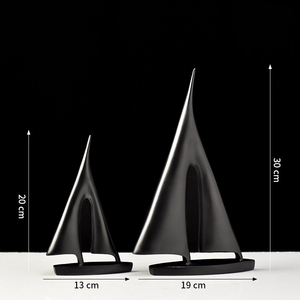 Figurine en résine à thème anime, style modèle peint à la main, pour cadeau d'ouverture, décoration de Noël, vente en gros - Product Image 3