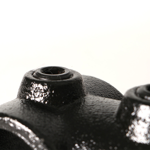 Großhandel Günstige Fabrik Handlauf <span class=keywords><strong>system</strong></span> BS 2779:1986 1/<span class=keywords><strong>4</strong></span> ", 3/8" Schwarz Power Coating Schlüssel klemme Eisen T-Stück Klemm rohr - Product Image 2