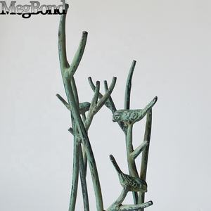 Uccelli verdergi antichi sul ramo in ghisa porta gioielli in metallo artigianato decorazione domestica e scultura da tavola - Product Image 3