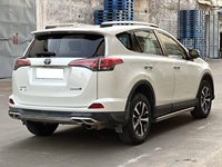 Подержанный Toyota RAV4 2019 года, 5-дверный, 5-местный, с вариатором Pioneer, 2.0L, бензиновый, автоматический, VI, левый руль, сенсорный LED-дисплей, люк на крыше