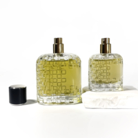 Nouvelle conception de flacon d'huile essentielle en verre transparent, 30 ml, 100 ml, vaporisateur, atomiseur, flacon de parfum en verre gaufré, emballage en verre