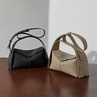 Sac bandoulière personnalisé en cuir pleine fleur OEM pour femme, fermeture magnétique, style urbain simple, 100 cm, vente en gros usine