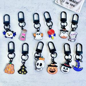 Llaveros de Acero Inoxidable con Diseño de Halloween, Resistentes al Agua, con Relieve, Divertidos, con Fantasmas, Calabazas, Castillos y Esqueletos - Product Image 1