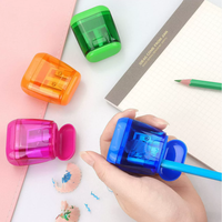 Lot de taille-crayons manuels en plastique pour étudiants, double trou, transparents, rapides et sûrs, avec logo personnalisé, pour la vente en gros, les lots de récompenses pour salles de classe, directement de l'usine