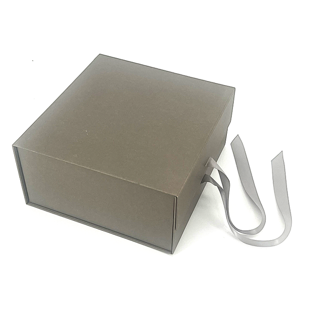 Custom Collapsible Magnetic Gift Box with Ribbon High Quality Foldable Paper Box for Export Gifts