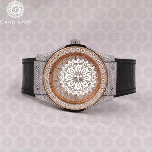 Montre en moissanite de qualité export avec bracelet en caoutchouc, acier inoxydable durable pour usage quotidien, disponible au prix de gros - Product Image 1