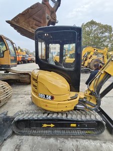 รถขุดตีนตะขาบ Caterpillar 303.5e สภาพดีเยี่ยม ใช้งานน้อย น้ำหนัก 3.5 ตัน นำเข้าจากญี่ปุ่นแท้ เครื่องยนต์และเกียร์บ็อกซ์สภาพดี - Product Image 6
