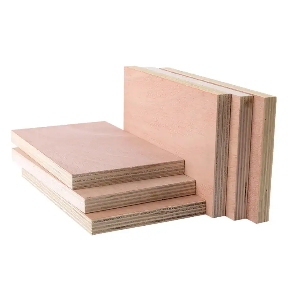 2.7mm 3mm 5mm 18mm bintangor/okoume/Gỗ thông Veneer phải đối mặt với melamine nhiều lớp ván ép ván ép thương mại