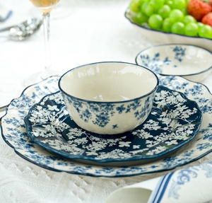 <span class=keywords><strong>Service</strong></span> de vaisselle en céramique bleu galanga de style anglais vintage <span class=keywords><strong>service</strong></span> à domicile écologique comprenant des bols tasses à café soucoupe après-midi - Product Image 4