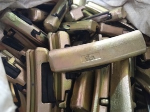 09244-02496 09244-02508 เครื่องมือล็อคสลักยึดฟันบุ้งกี๋รถขุด - Product Image 4