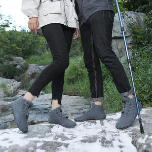Zapatos cálidos con forro de piel aislado para senderismo al aire libre y clima frío impermeable antideslizante invierno cálido botas de nieve para hombres y mujeres - Product Image 2