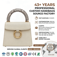 Tas Tote Kulit PU Tekstur Krim dengan Gagang Cetak Python Custom, Tas Tangan Terstruktur untuk Wanita, OEM Custom untuk Kebutuhan Sehari-hari