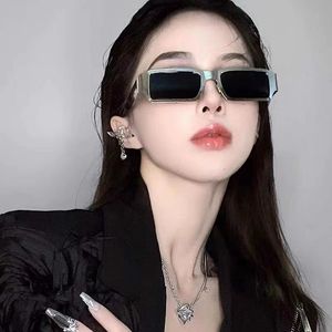 Other Retro Trendy Sunglasses Metallic Silver Frame UV380 Class 2 Sunshades For Women Men Hip Hop Style - Product Image 2