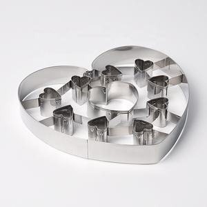 Ornement de Noël en acier inoxydable 3D de haute qualité en forme de coeur avec des découpes intérieures <span class=keywords><strong>emporte</strong></span>-pièces - Product Image 3