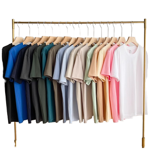 T-shirt pour homme en coton lourd 230 GSM, coupe classique, teinture unie, personnalisable - Product Image 1