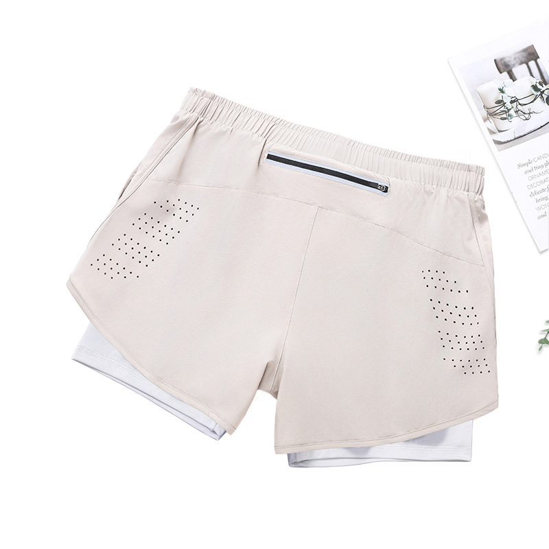 ผู้ชาย สีเบจ