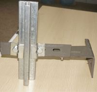 Support de rail d'ascenseur en acier réglable de type L à usage intensif personnalisé pour support de chaussure de guidage d'ascenseur à installation universelle