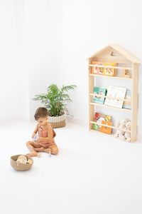 Bibliothèque Montessori en forme de maison <span class=keywords><strong>Chambre</strong></span> d'enfants Étagère éducative Montessori Étagère murale Étagères murales en chêne - Product Image 5