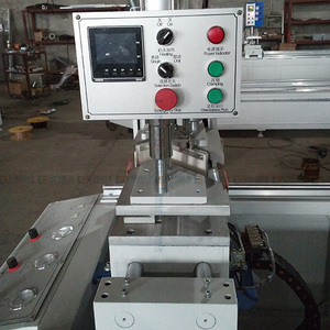 Eworld PVC-Fensterherstellungsmaschine <span class=keywords><strong>2</strong></span>-Kopf Halbautomatische Schweißmaschine für UPVC/PVC-Fenster mit 2500W Motor 380V/220V - Product Image 3