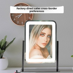 Estilo europeo y americano para espejo de maquillaje <span class=keywords><strong>con</strong></span> luz LED Espejo de escritorio de un solo lado <span class=keywords><strong>con</strong></span> diseño cuadrado de bombilla - Product Image 6