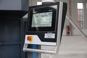 DURMAPRESS DELEM Garantía de 3 años DA53T 110T3200 Dobladora de acero negro con eje Y1 Y2 X <span class=keywords><strong>R</strong></span> + V - Product Image 6