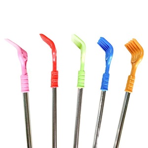 Grattoir à dos autoportatif R162, en tube d'acier, pour soulager les démangeaisons, le plaisir des seniors, vente en gros pour vendeurs de rue - Product Image 5