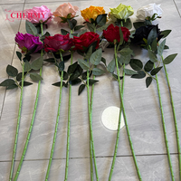 DC104 Dalian Chermy Fleur artificielle Rose en velours rouge pour la Saint-Valentin