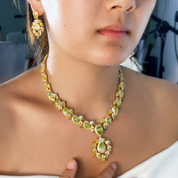 Ensemble de bijoux glamour super luxueux plaqué or avec zircon cubique jaune olive pour femmes, idéal pour les fiançailles, les mariages, les banquets et les soirées