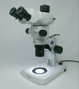 Microscopes de laboratoire d'optique de haute qualité, microscope stéréo Olympus SZX7 avec caméra pour laboratoire, prix bas - Product Image 3