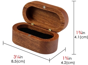 Boîte à médiators en <span class=keywords><strong>bois</strong></span> <span class=keywords><strong>de</strong></span> noyer noir <span class=keywords><strong>de</strong></span> Shandong KEYU, sculptée et gravée, avec aimant - Product Image 4