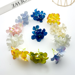 Guirnalda de Flores de Hortensia de 7cm, Flores Artificiales para Decoración del Hogar y Accesorios de Fotografía de Bodas - Product Image 1