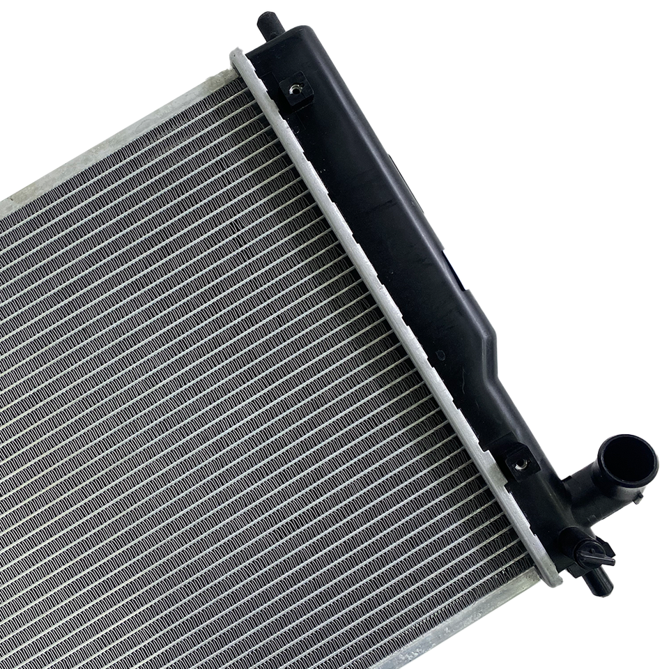 China New Luxury 23525408 Baojun 510 Car Radiator Aluminum Radiator for 2016-2019 Models 1 Year Warranty Auto Parts Image 3