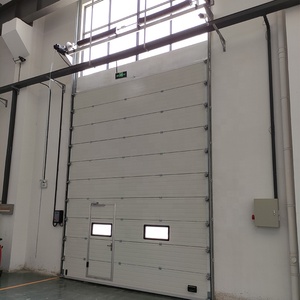 Portes sectionnelles industrielles à levage vertical Fenêtre transparente Logistique Entrepôt Isolation thermique Porte sectionnelle - Product Image 2