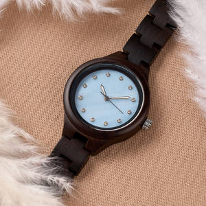 新品到着カスタマイズロゴブルーシェルダイヤルMiyota 2035クォーツムーブメント37mmブラックサンダルウッド女性木製腕時計 - Product Image 4