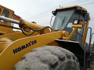 Chargeur frontal Komatsu WA470 d'occasion de qualité professionnelle, capacité de charge nominale de 15 tonnes, moteur CAT, système de contrôle avancé, fonctionnement précis - Product Image 4