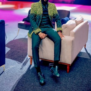 <span class=keywords><strong>Abito</strong></span> aderente <span class=keywords><strong>da</strong></span> <span class=keywords><strong>uomo</strong></span> ricamato in Jacquard <span class=keywords><strong>verde</strong></span> per sfilata <span class=keywords><strong>da</strong></span> sposa con ricamo floreale <span class=keywords><strong>abito</strong></span> <span class=keywords><strong>da</strong></span> banchetto <span class=keywords><strong>da</strong></span> <span class=keywords><strong>uomo</strong></span> - Product Image 5