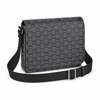 Sac à main de luxe de créateur pour femme 2026, sacs à bandoulière perlés noirs avec fermoir Kiss Lock, sac de voyage en cuir Cactus, style européen et américain haut de gamme