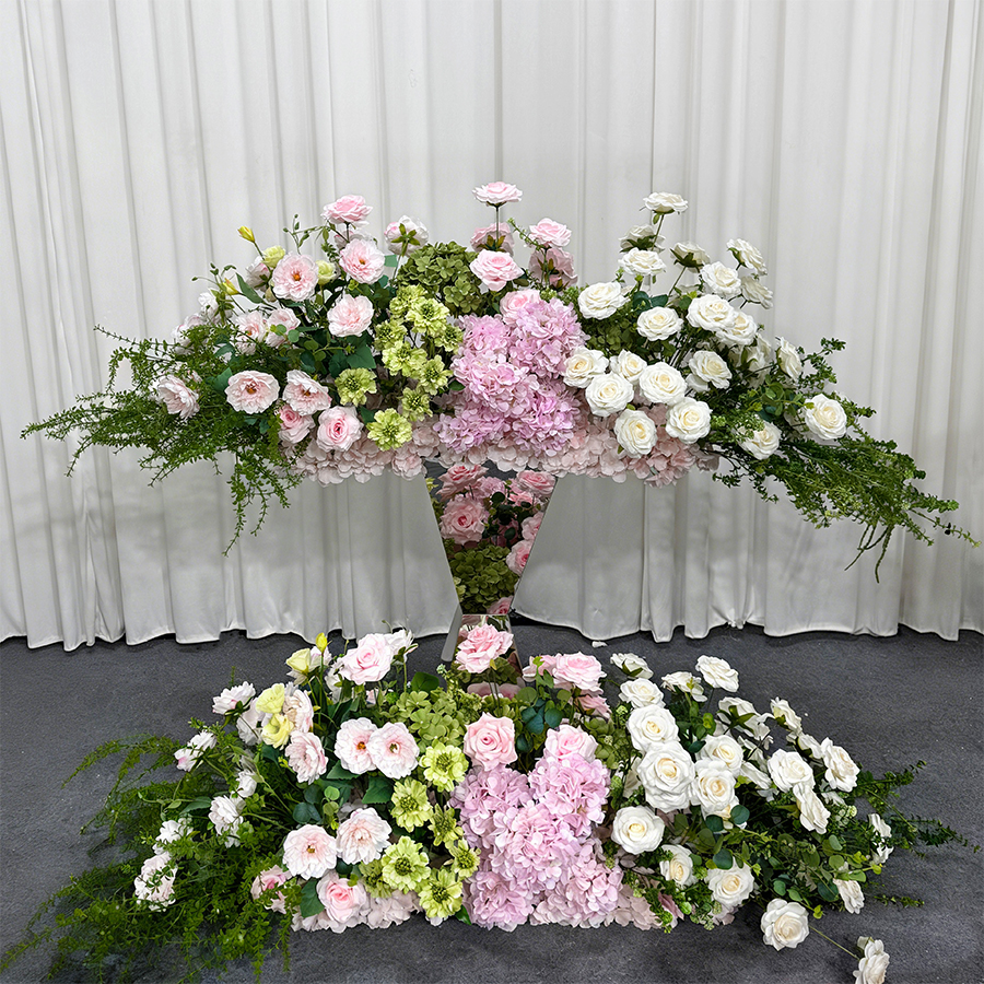 1 - ผ้าปูโต๊ะลายดอกไม้