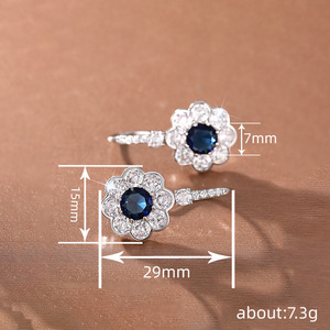 Orecchini a Perno Geometrici Rotondi per Donne, Design Minimalista, Accessori per Orecchie da Indossare Quotidianamente - Product Image 4