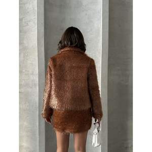 Manteaux Formels Grande Taille en Gros avec Paillettes, Franges, Diamants, Fourrure, Hiver, Longs, à Capuche, Taille XL, Imprimé Patchwork Tendance - Product Image 1