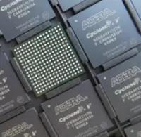 5 CEBA4F17I7N: FPGA-Zyklon V E-Familie 49000 Zellen 28-nm-Technologie 1,1 V 256-polige FBGA