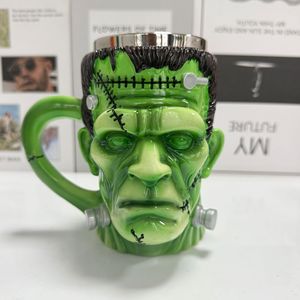 Mug en céramique Frankenstein vert, design original pour cadeaux et boissons - Product Image 1