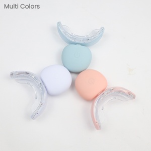 Dispositif de <span class=keywords><strong>charge</strong></span> LED Blanchiment anticipé Plus Lumière infrarouge Réduire la sensibilité Blanchiment des dents 32 LED - Product Image 1