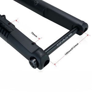 <span class=keywords><strong>Fourche</strong></span> à air comprimé pour vélo de route 700C-Frein à <span class=keywords><strong>disque</strong></span> conique <span class=keywords><strong>Fourche</strong></span> à suspension en carbone/alliage Verrouillage et rebond réglable pour gravier/<span class=keywords><strong>cyclocross</strong></span> - Product Image 4