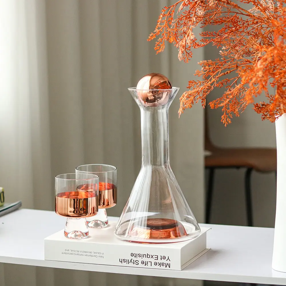 Modern Style Wedding Festival Birthday Gift Box Whiskey Decorator 3pcs Set Water Jug For Home Bar Glass Decanter