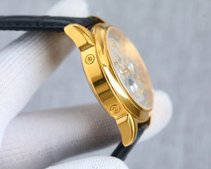 Reloj Elegante 2025 con Correa de Cuero Negra y Detalles en Dorado, Mecánico de Cuerda Manual, para Oficina y Uso Diario, Reloj de Moda Masculino - Product Image 4