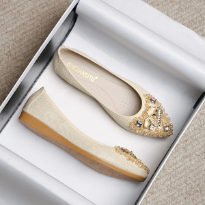 Zapatos planos de talla grande 35-45 para mujer, bailarinas, suela blanda, zapatos planos de gama alta con lentejuelas para mujer, zapatos planos con apliques de diamantes de imitación dulces - Product Image 5